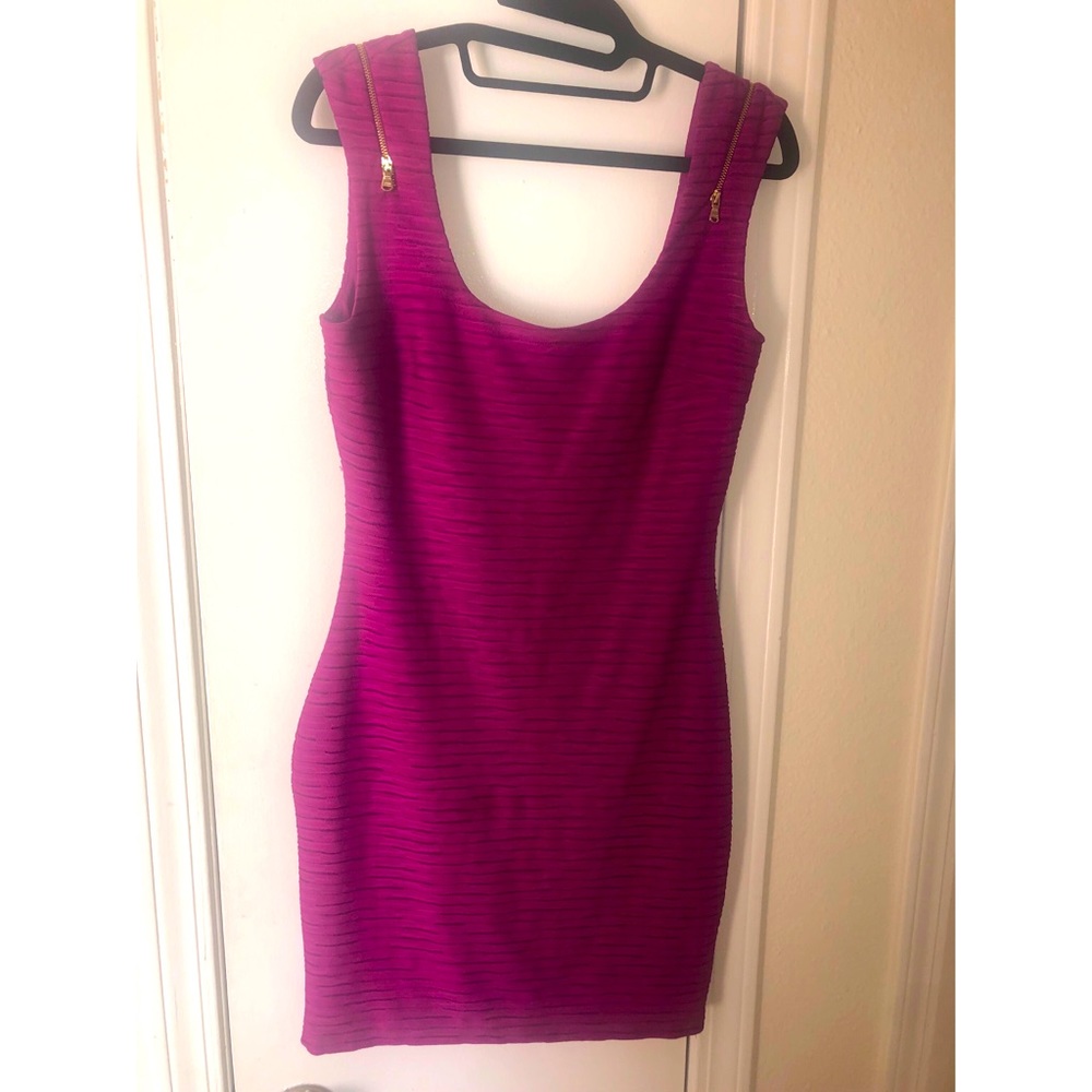 Guess fuschia bodycon dress